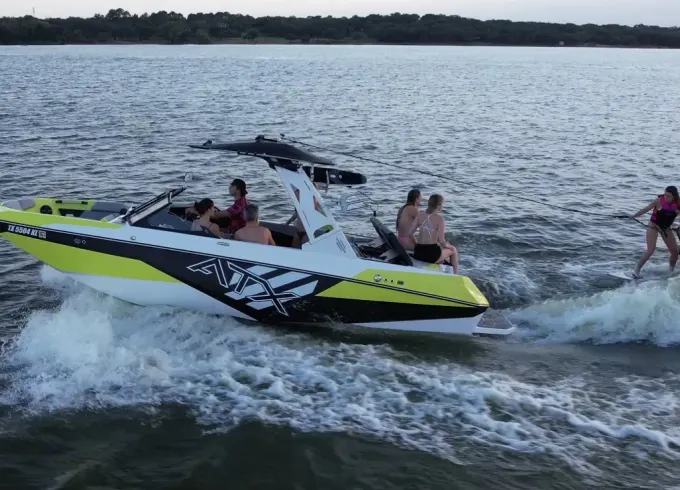DFW Luxury ATX 22  Surf/Tube/wakeboard/Family Cove/Party Cove