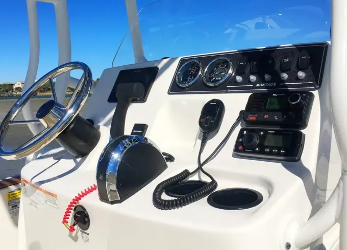 Rent the 19' Boston Whaler in Jolly Harbour