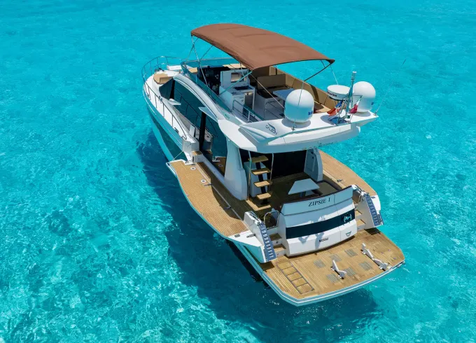 55ft Galeon – Premium Private Yacht Rental in Puerto Aventuras, Quintana Roo
