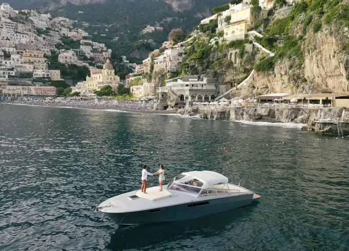 Tornado 40 for Rent in Capri, Campania