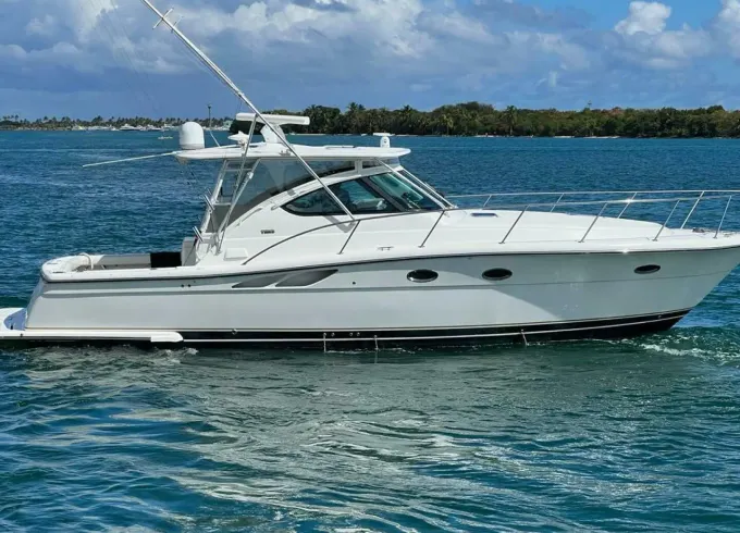 Sun Boating Cruiser - 38ft Tiara Motor Yacht