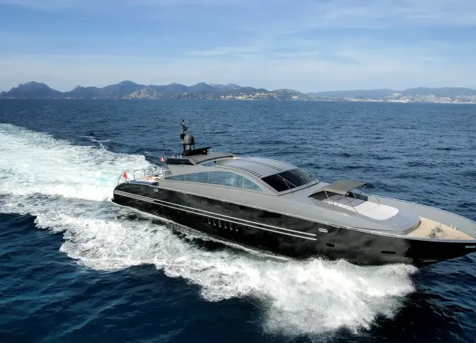 Sleek Leopard A4 88ft Luxury Yacht In Saint-Tropez