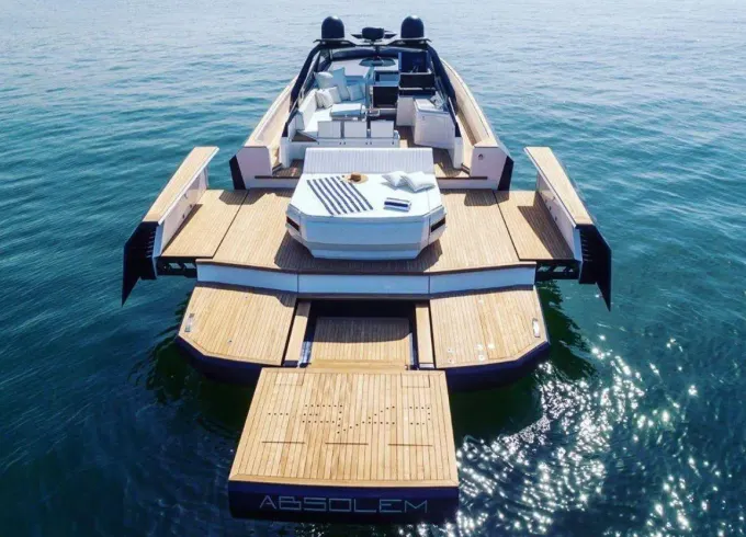 Evo R6 – Experience the Mediterranean in Style