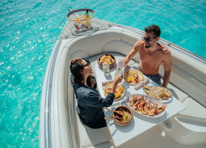 Premium boat for 5 islands tour