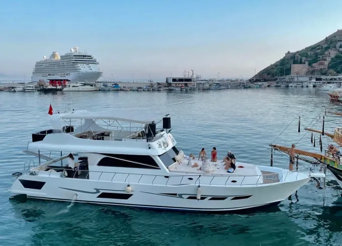 Alanya Coastal Wonders Swimming Adventure on 60ft Custom Yacht