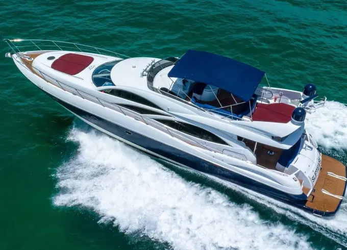 78ft Manhattan Mega Yacht Charter In Miami!
