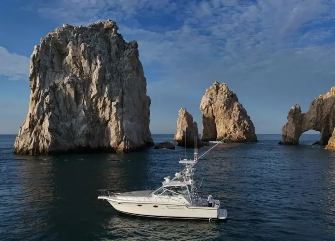 34ft Tiara Yacht Charter for 12 people In Los Cabos