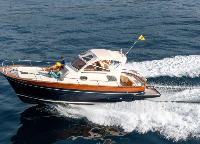 Gozzo 9 Cabin with skipper - Capri & Amalfi coast