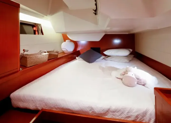 Discover Zagreba, Croatia Aboard Oceanis 48 Sailboat