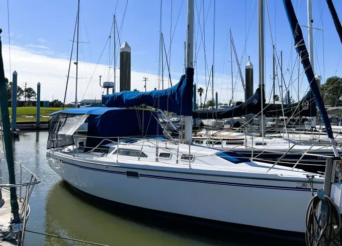 Catalina 32' Cruising Monohull for up to 6 people in Seabrook
