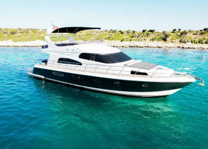 Power Mega Yacht Charter in İstanbul, Turkey
