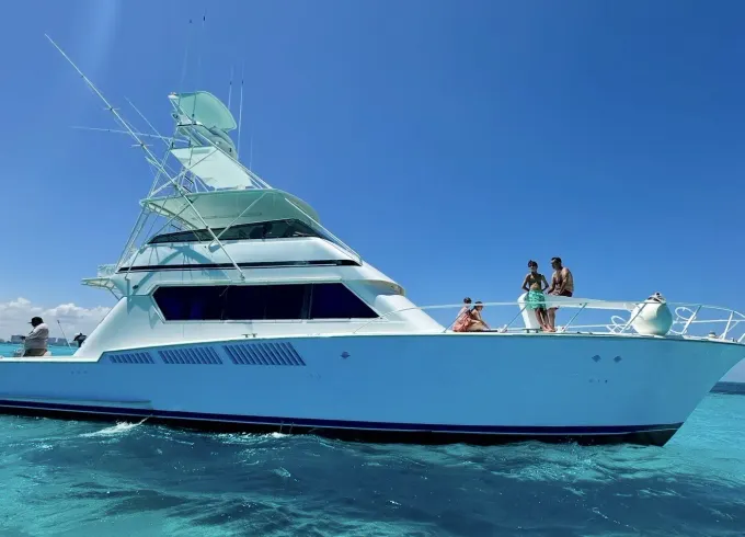 Private yacht 65ft up to 28 pax Free one way transportation