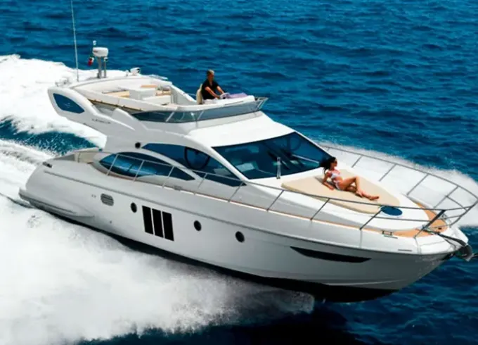 Best Azimut 48ft in Cancun and Isla Mujeres up to 18 people 6hour minimum rental