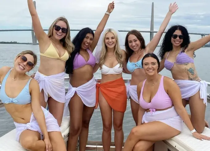 26ft Beach Cat Private Charter in Savannah GA *COI Vessel