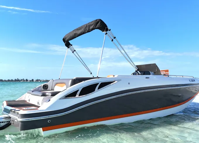 Starcraft 23ft Deck Boat for groups of up to 12! Enjoy Anna Maria in style!