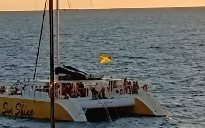 Sol Brillio Negril Sailing Catamaran Rental fin Negril Westmoreland, Parish