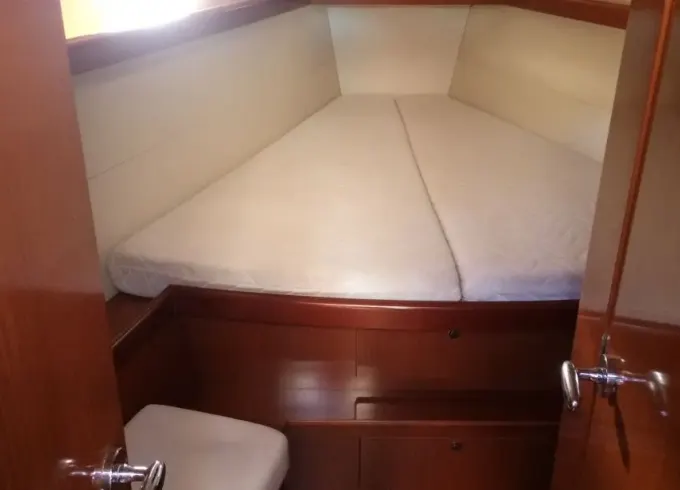 Beneteau Oceanis 42 Cruising Monohull in Bahia, Brazil