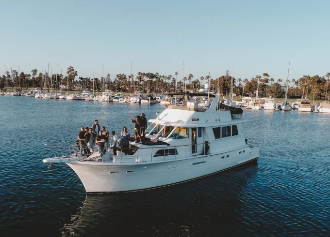 60' Luxury Hatteras Yacht for Private Charters & Party Cruises