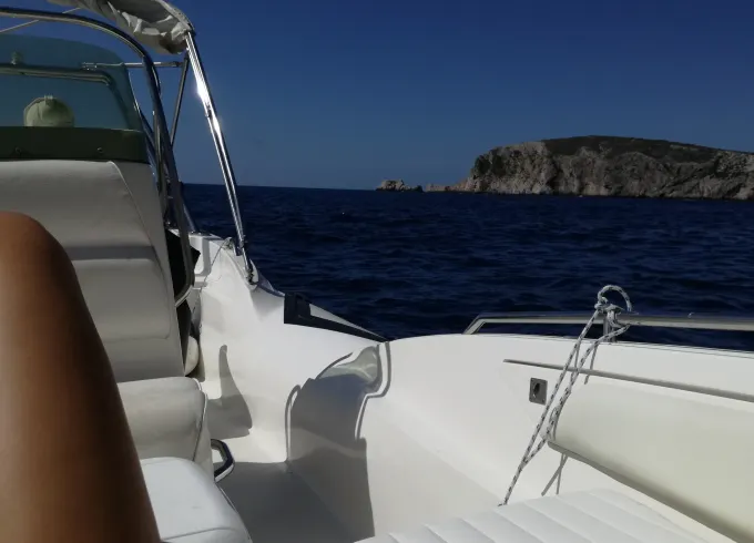 Cruise Comfortably with ZAR 61 Inflatable Boat in Split, Croatia