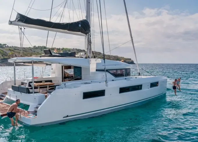 Catamaran Lagoon 46 in Piso Livadi