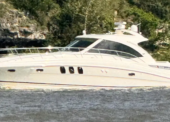 51’ SeaRay Sundancer for Cruising, Bar Hopping, Parties and more!