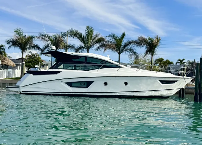 Luxury Beneteau Grand Turismo 46 Yacht – Experience the Best of the Gulf Coast