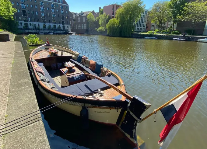 Private Tour Open Canal Boat in Amsterdam, Netherlands