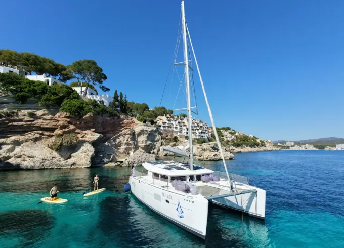 Half Day Mallorca Catamaran Tour with Tapas onboard Lagoon 400
