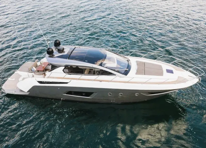 16.5mt Azimut Motor Yacht for Rent in Sorrento, Campania