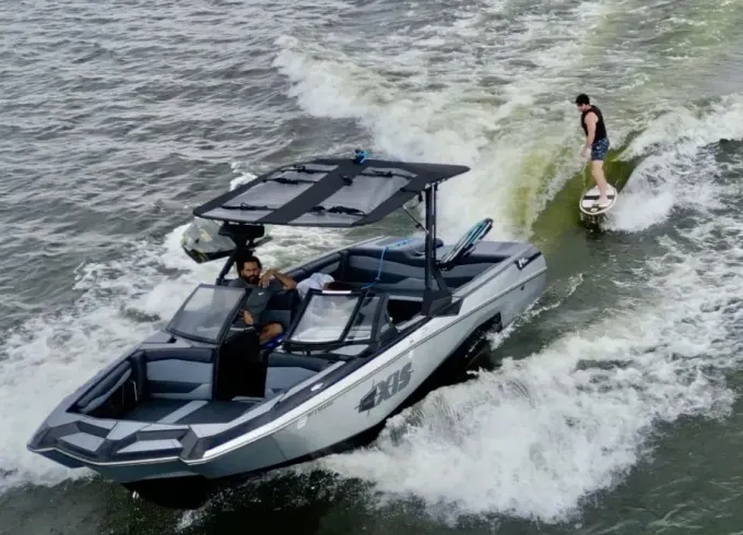 NEW A245 Axis 5  Boat