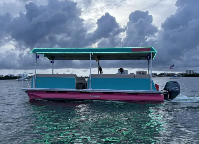 Godfrey Party Boat - for 13 guests in Clearwater and Honeymoon Island
