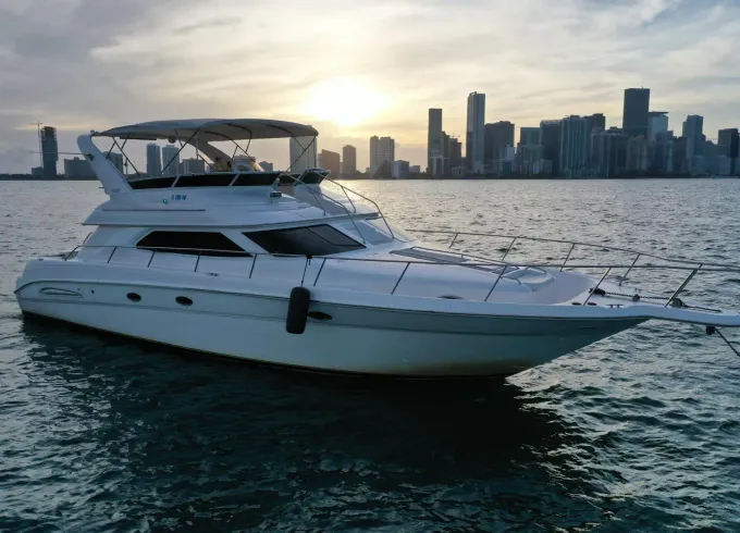 Enjoy Miami In Sea Ray 53ft Express Bridge!!!