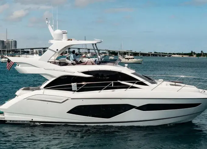 Luxurious 56ft Sunseeker serving West Palm Beach
