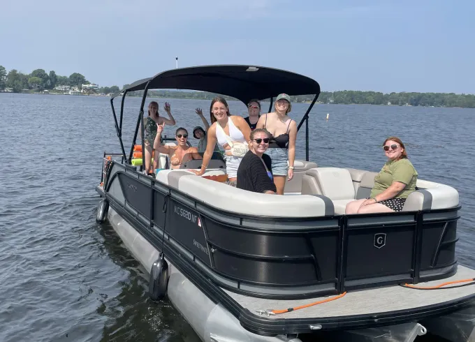 Brand New Pontoon (12 Guests) | Exceptionally Well-Kept, Fuel + Cooler Included