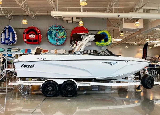 Tige Z3 High-Performance Surf Boat - Lewisville, Bridgeport, Lake Texoma