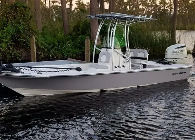 24' Sea Born FX24 Center Console in Palm Coast, Florida