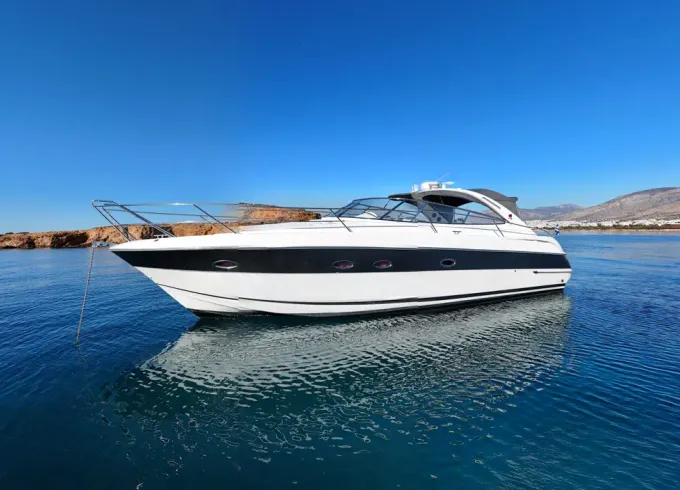 Chase the Horizon in Style on board Bavaria 37!