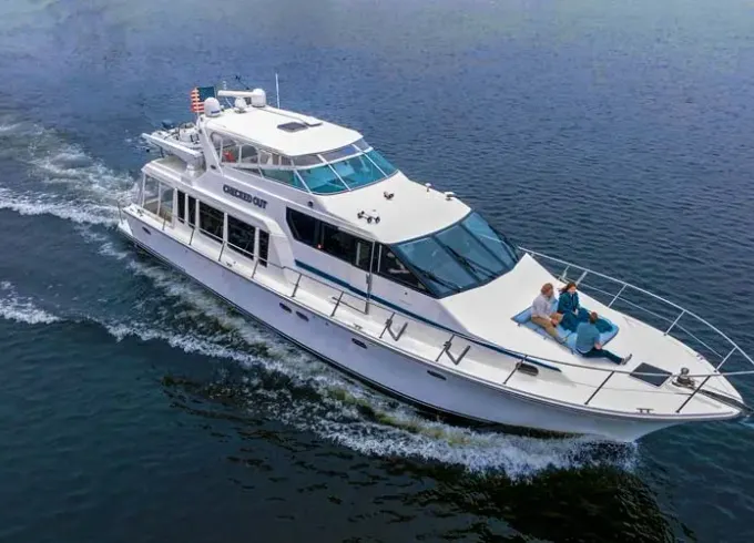 All-In-One Luxury Yacht Experience for Day Trips/Overnight Charters in Seattle