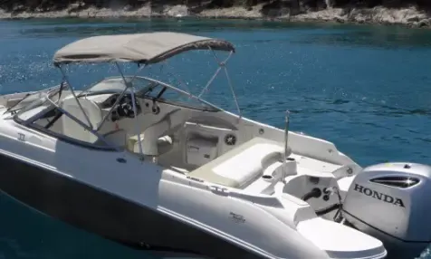 Bowrider Rental in Tisno