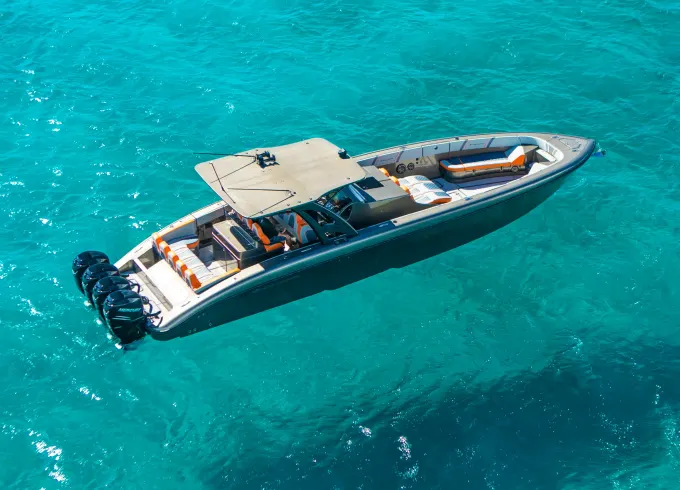 43ft Midnight Express for Charter in St. Thomas, U.S. Virgin Islands