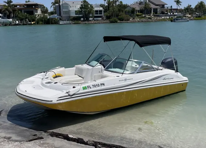Hurricane Sun Deck 187 Available To Rent In Venice