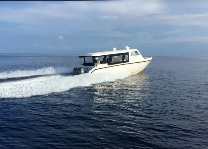 30 Persons Detour Travels in Malé, Maldives