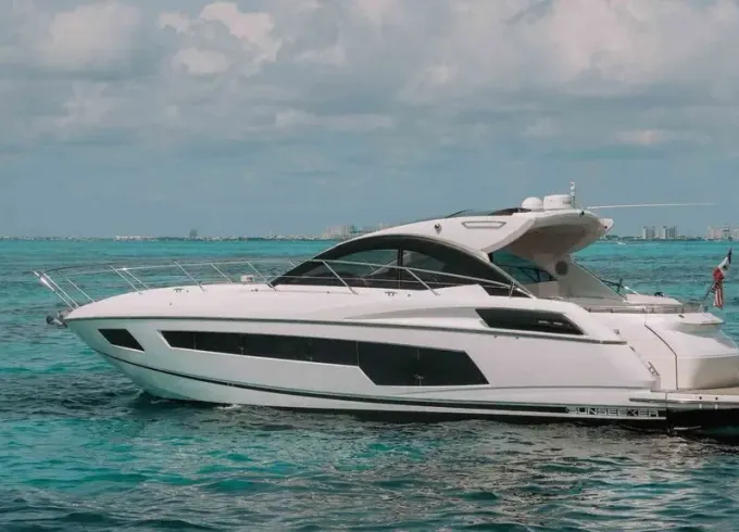 Deal of the Week! All-Inclusive Sunseeker 54 Ft Yacht in Cancun, Mexico