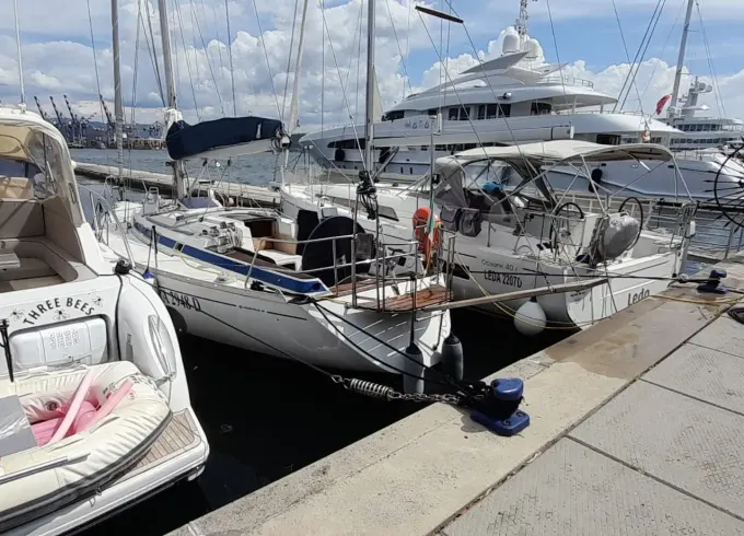 Grand Soleil 39 sailboat tours in Golfo dei Poeti and Cinque Terre