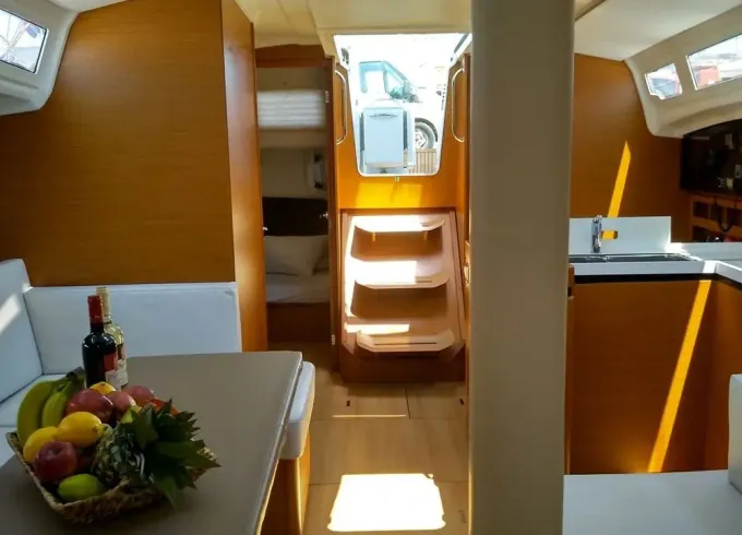 Charter the Jeanneau Sun Odyssey 410 Sailing Yacht in Alimos, Greece