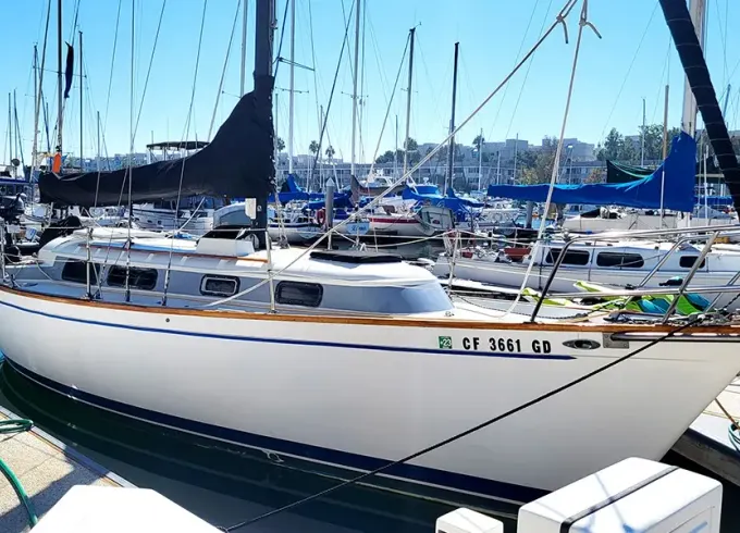 Pearson 323 Day Sailing Cruising Adventure in Marina Del Rey