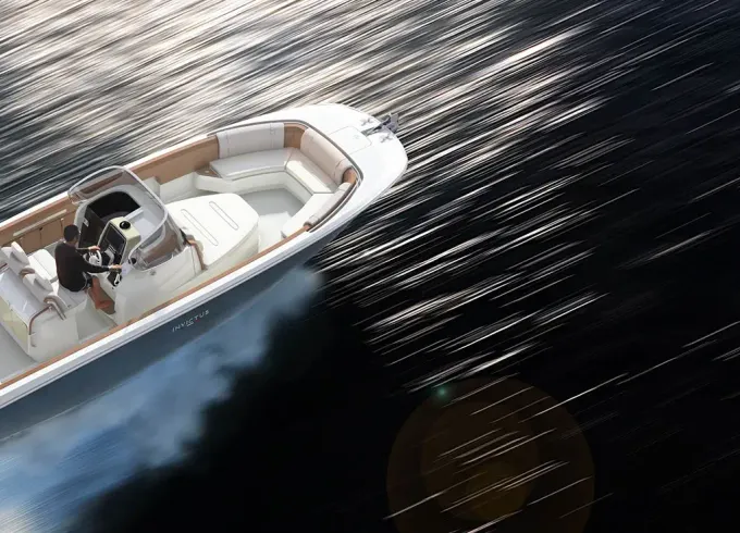 Rent a INVICTUS FX270 Deck Boat in Cala D'or, Spain
