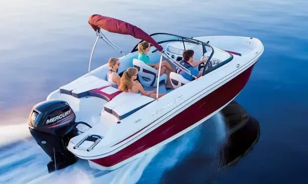 Tahoe 550 TS on Lake Travis - Great for Tubing, Wakeboarding & Waterskiing