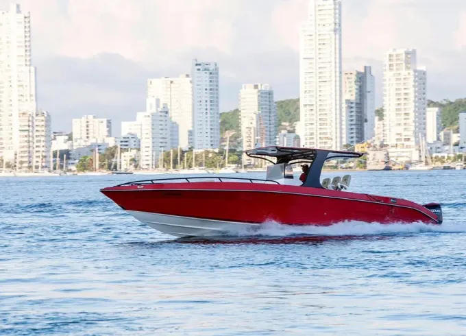 Private Boat Rental Cartagena — Rosario Islands, Baru & Cholón | Sky Motomarlin