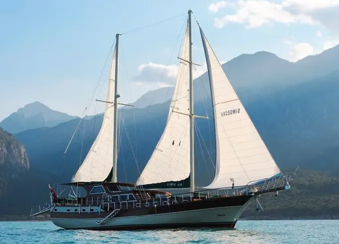 SIMGE CAN  This wonderful luxury gulet  is 27 meters long and for 16 people.